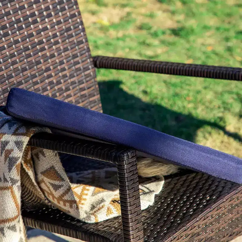 Set da pranzo da 7 pezzi per patio con tavolo rettangolare con foro per ombrellone da 2,6" e poltrone in vimini e rattan - Nero - Captiva Designs