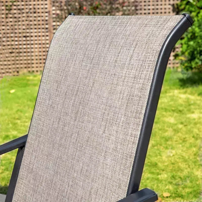 Set da pranzo da patio da 9 pezzi con tavolo in acciaio allungabile e poltrone imbottite - Captiva Designs: Set di mobili da esterno resistenti alle intemperie