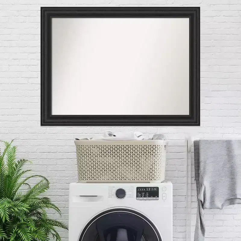 Specchio da parete nero invecchiato 44" x 33" senza smussatura - Amanti Art: rettangolare moderno, cornice in polistirene, include hardware di montaggio