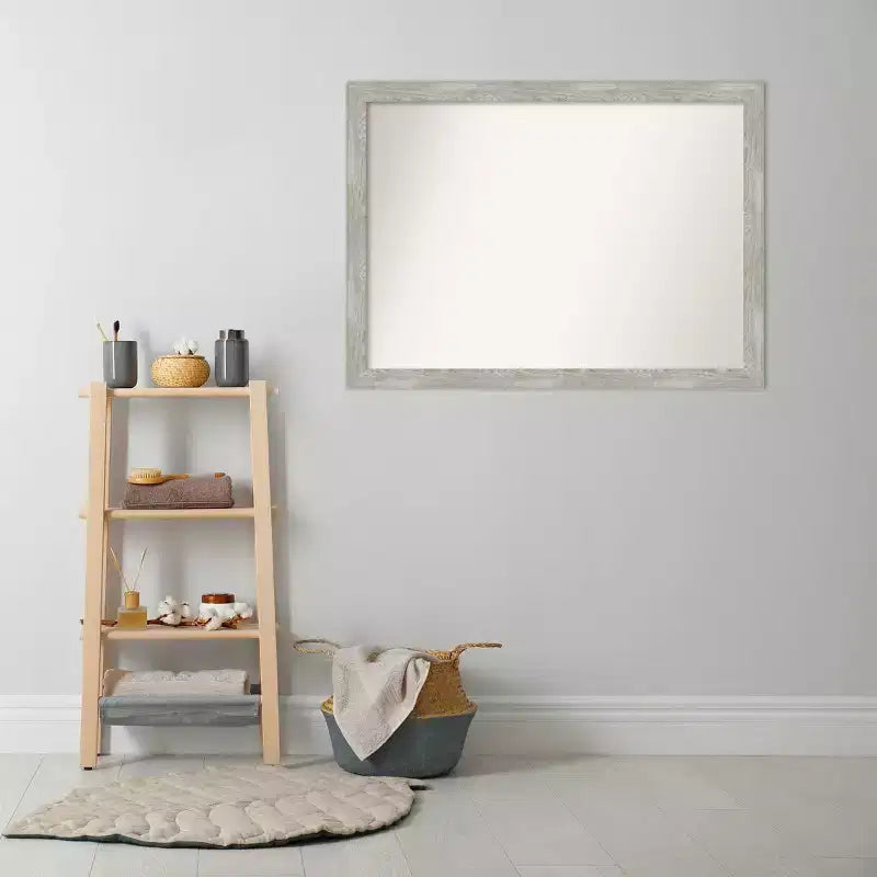 Specchio da parete stretto non smussato 42" x 31" Dove con finitura grigio lavato - Amanti Art: montaggio a parete, cornice in polistirene