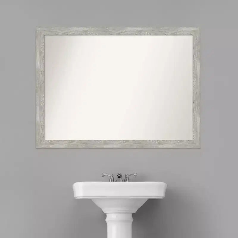 Specchio da parete stretto non smussato 42" x 31" Dove con finitura grigio lavato - Amanti Art: montaggio a parete, cornice in polistirene