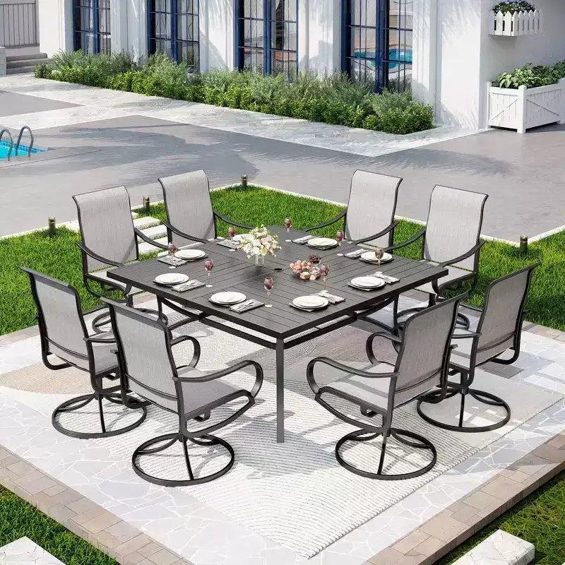 Captiva Designs Set da 9 Pezzi con Ampio Tavolo Quadrato in Metallo con Piano a Doghe e Foro per Ombrellone e Sedie Girevoli in Textilene