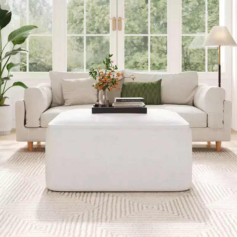 Pouf quadrato imbottito versatile moderno Christopher Knight Home Yzabella per interni