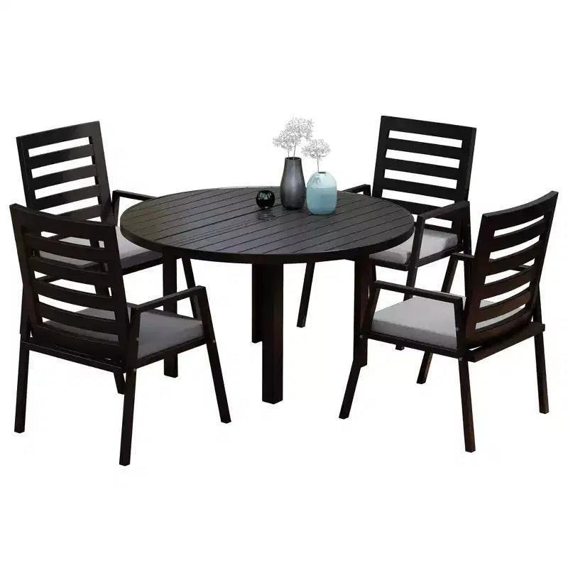 LeisureMod Chelsea Set da Pranzo da Giardino 5 Pezzi, Tavolo da Pranzo Rotondo in Alluminio da 48 pollici e 4 Sedie da Pranzo con Braccioli