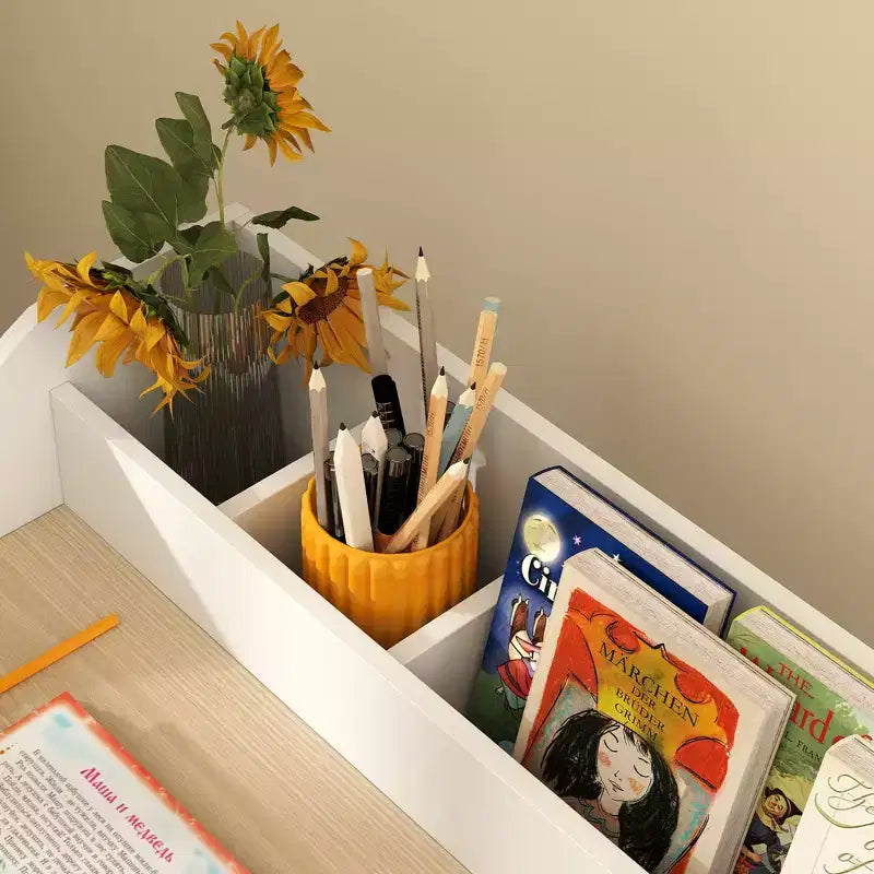 Set Scrivania e Sedia per Bambini Qaba, Tavolo da Studio per Bambini con Scaffali Portaoggetti, Scrivania per Studenti per Camera da Letto e Sala Studio, 3-8 Anni