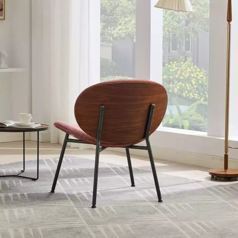 Okak Sedie d'accento Mid-Century Modern per camera da letto, sedia a conchiglia singola sedia treppiede, sedia lounge in tessuto con schienale finitura noce