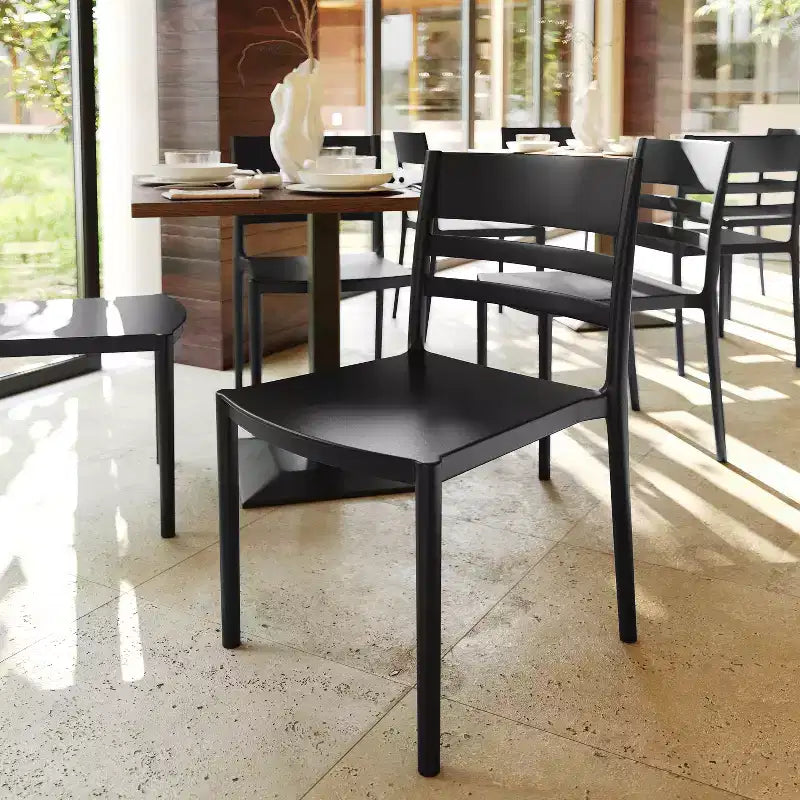 Flash Furniture Bridgeport Set di 2 Sedie da Patio Impilabili per Interni-Esterni con Schienale a Doghe, Sedia Commerciale in Resina per Tutte le Stagioni