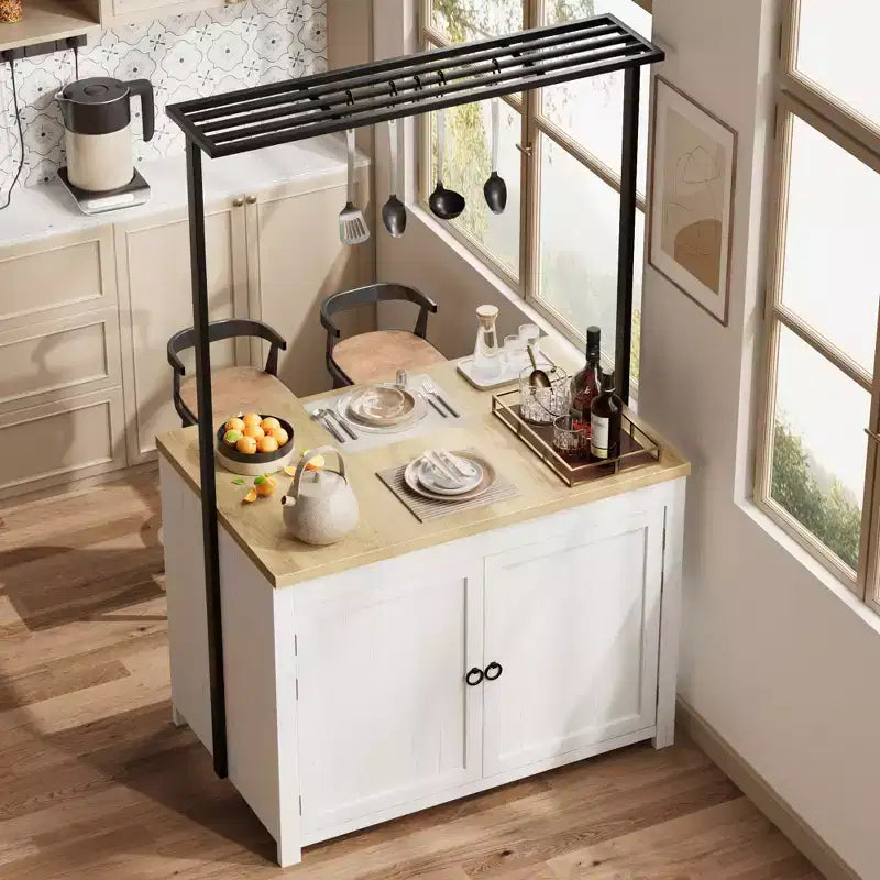 Isola da Cucina 42" con Contenitore, Tavolo Multifunzionale con Ripiani a 2 Livelli, Bancone da Cucina con 5 Ganci, Bianco e Naturale