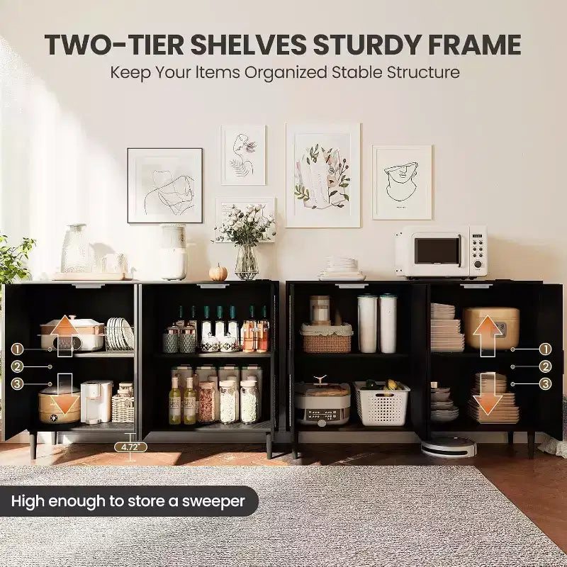 Mobile Contenitore in Rattan con Ricarica e Mobile Bar Caffè - Credenza Boho a 4 Ante (Ripiani Regolabili) Mobile Multifunzionale Boho per Ingresso/Sala da Pranzo