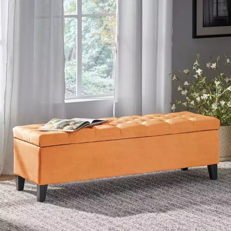 Panca pouf contenitore di lusso Okak con rivestimento trapuntato a bottoni, poggiapiedi rettangolare lungo per soggiorno, ingresso, camera da letto