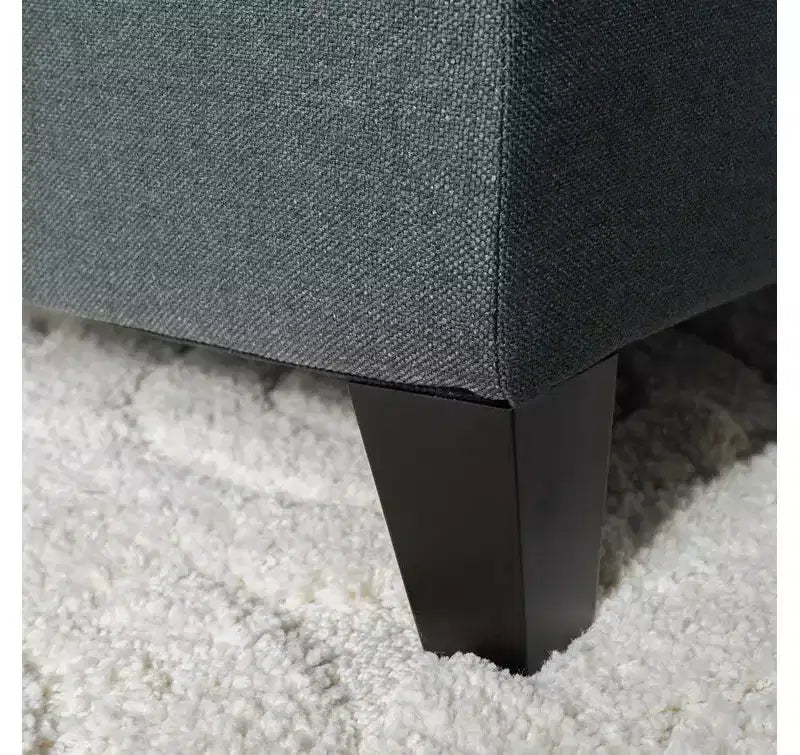 Panca pouf contenitore di lusso Okak con rivestimento trapuntato a bottoni, poggiapiedi rettangolare lungo per soggiorno, ingresso, camera da letto
