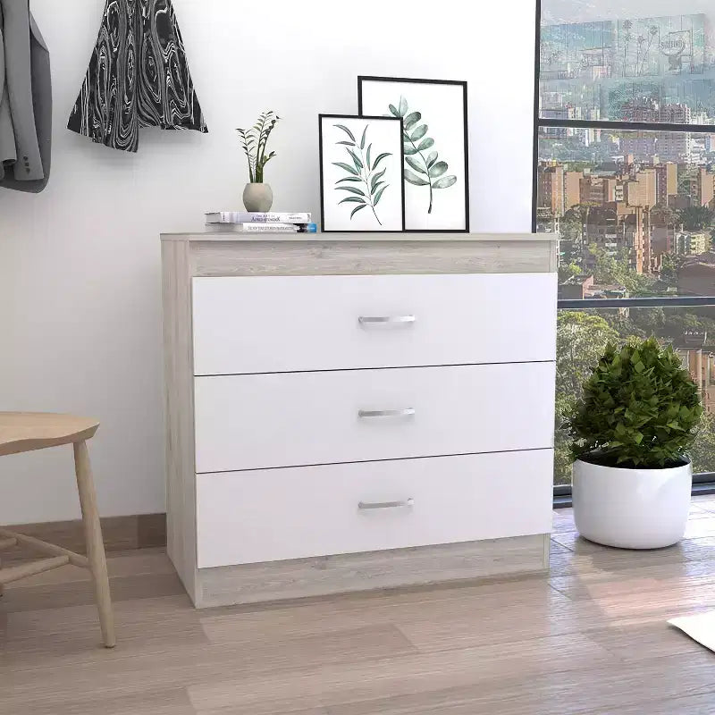 Comò alto moderno minimalista Okak a 5 cassetti con maniglie in metallo e cassetto superiore con chiusura, cassettiera per camera da letto, ingresso