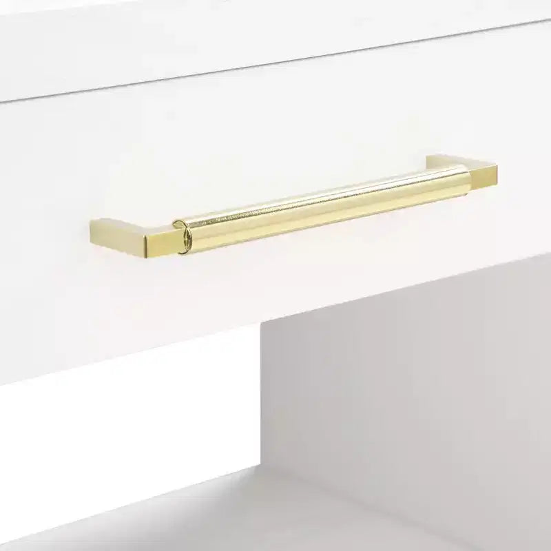 Meridian Furniture, Comodino impiallacciato in legno Avery