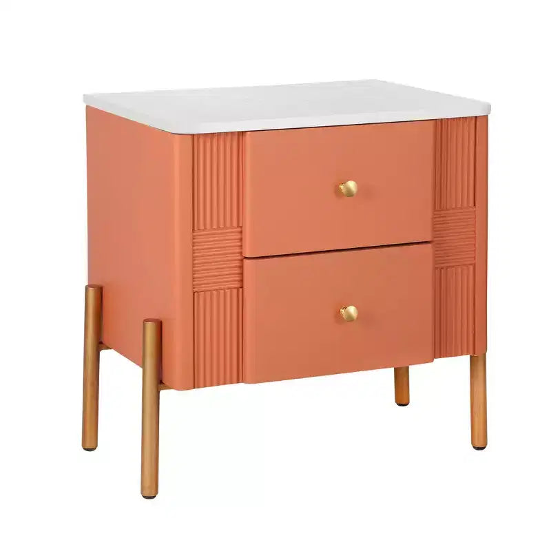 Comodino moderno minimalista Whisen con 2 cassetti, maniglie e gambe in metallo dorato, design con texture unica