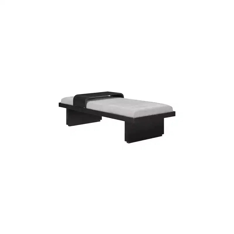 Meridian Furniture, Panca in tessuto ciniglia Arlington
