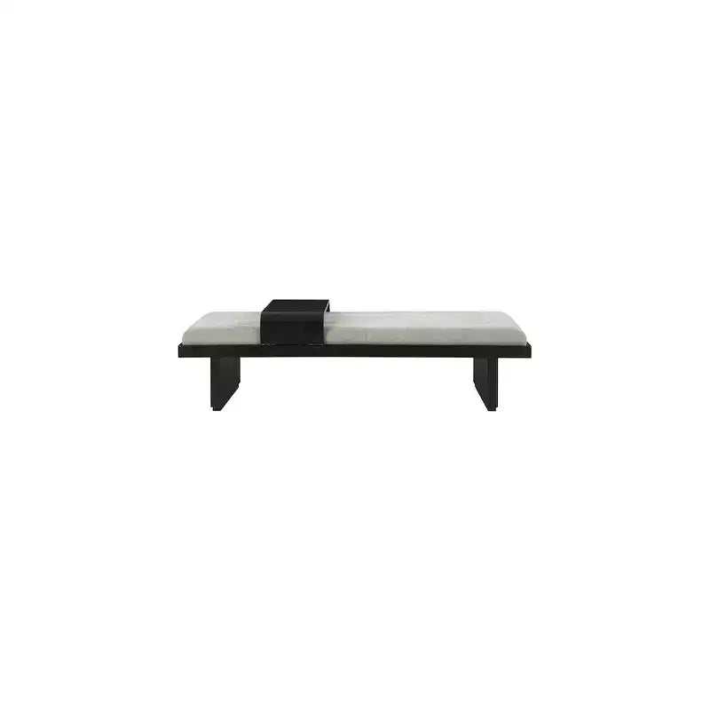 Meridian Furniture, Panca in tessuto ciniglia Arlington