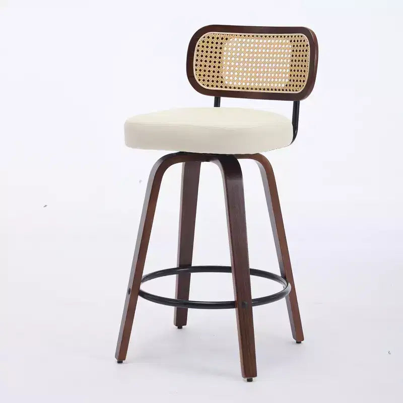 CLIHOME Set di 2 Sgabelli da Bar Altezza Bancone - Sgabelli da 26 Pollici in Rattan con Schienale in Paglia di Vienna e Seduta Imbottita