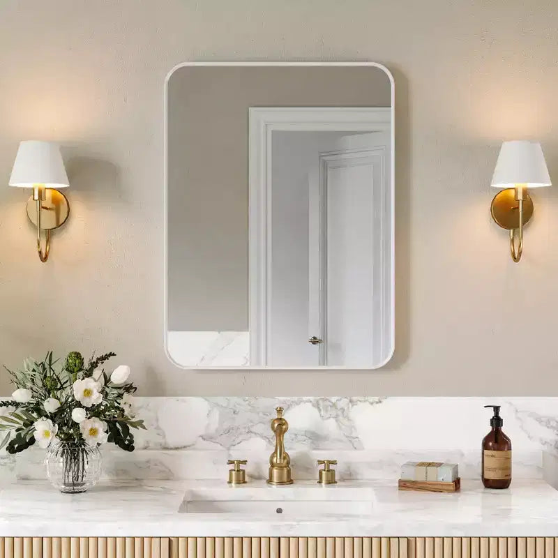 Specchio da bagno opaco, specchio da parete rettangolare arrotondato per lavabo, vetro temperato HD e cornice in alluminio antiruggine