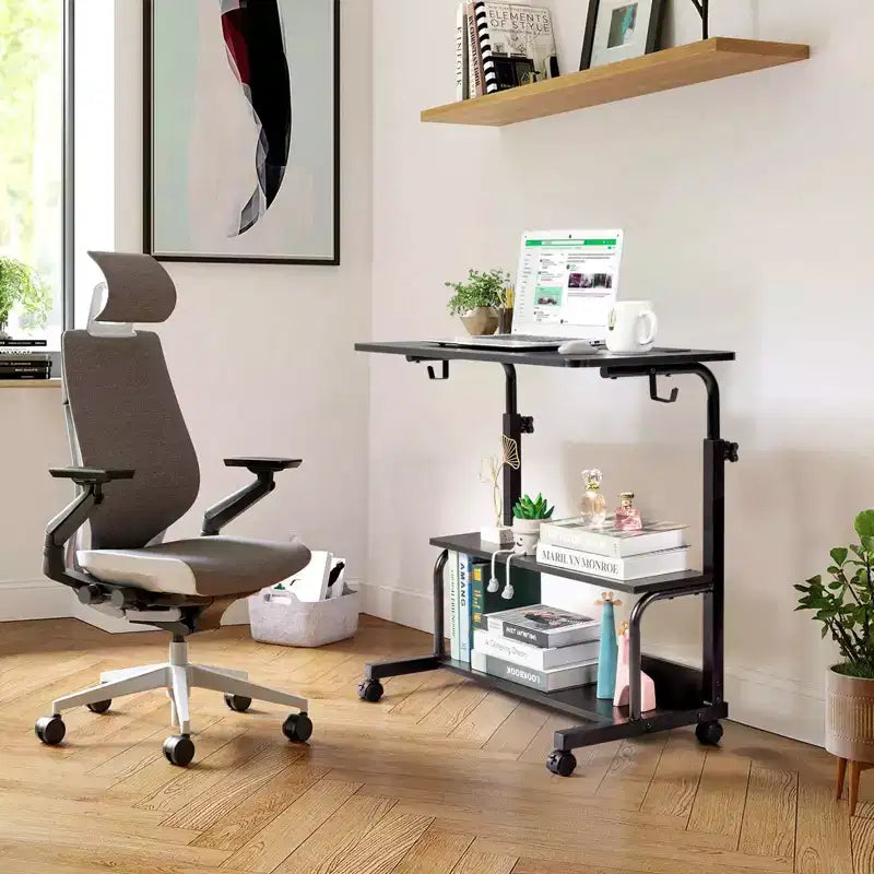 Karl Scrivania per computer su rotelle e regolabile in altezza, tavolino per laptop, comodino con stazione di ricarica, 2 porte USB