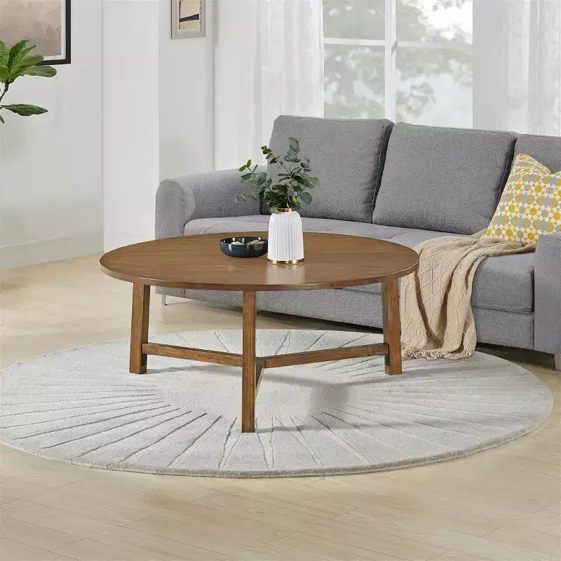 Alaterre Furniture Newbury Tavolino da caffè rotondo da 44 pollici, tavolo da soggiorno rustico in legno massello, finitura noce pecan