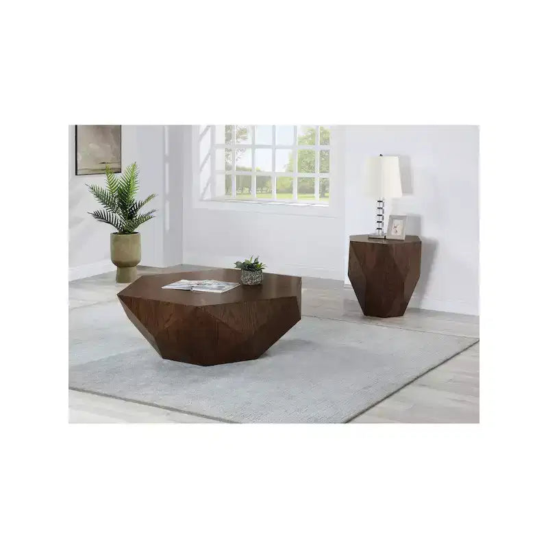 Meridian Furniture, Tavolino Diamante
