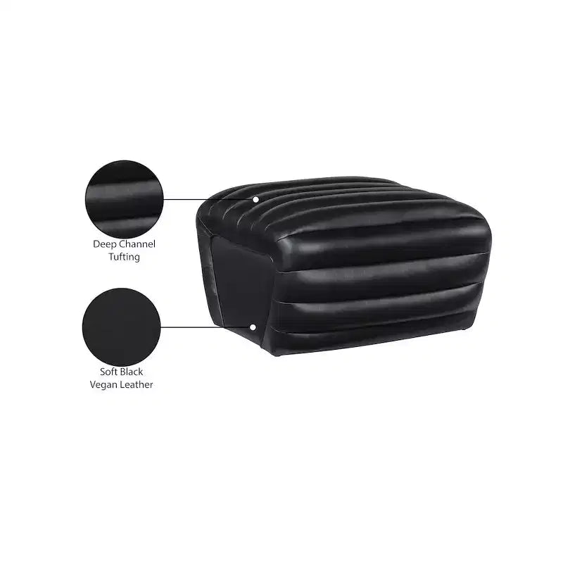 Meridian Furniture, Pouf Vega in pelle vegana