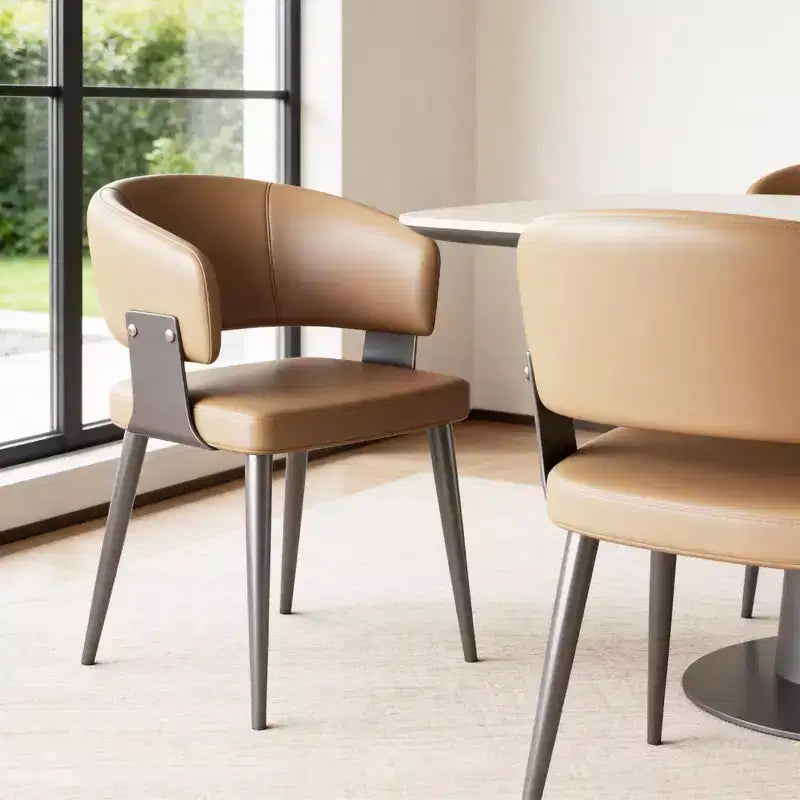 Sedia da pranzo moderna imbottita Gaoyangjiaju con schienale curvo e robuste gambe in metallo - Elegante sedia laterale per sala da pranzo e ufficio