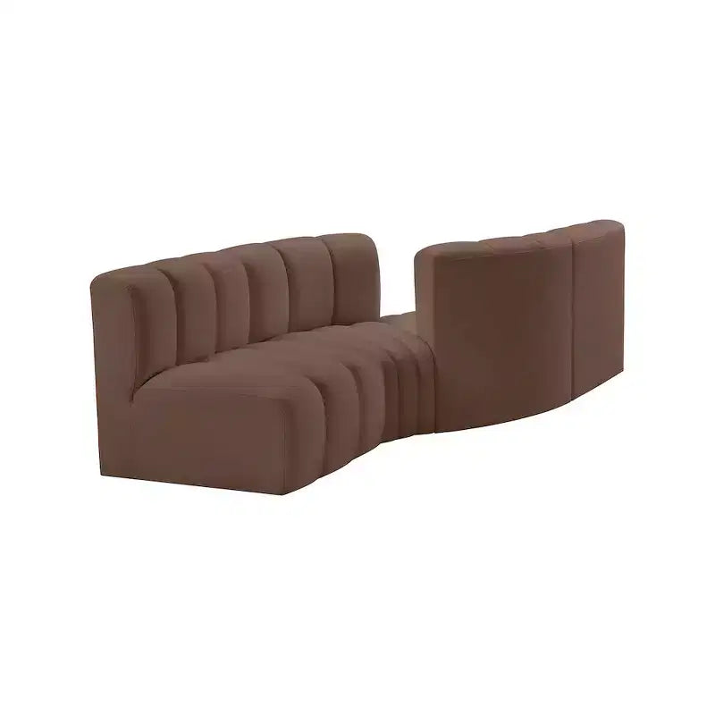 Meridian Furniture, divano modulare Arc in pelle vegana marrone