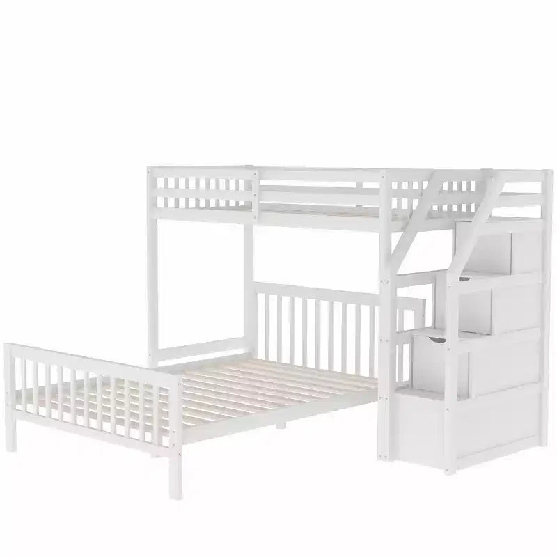 Letto a castello in legno massello, con letto inferiore una piazza e mezza e 3 cassetti portaoggetti, separabile in 2 letti singoli