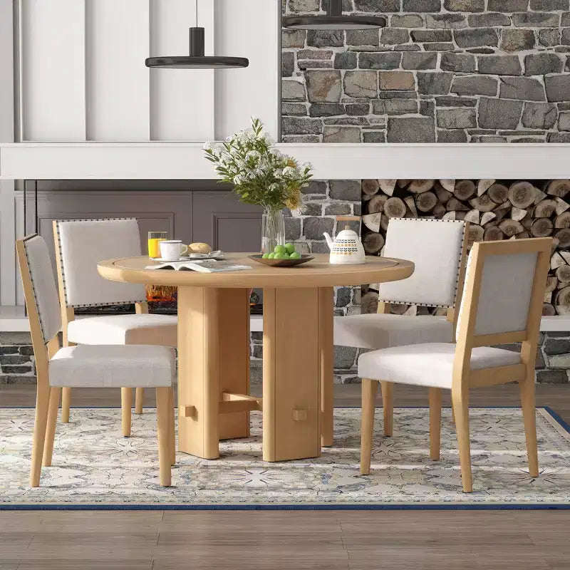 Set tavolo da pranzo GDFStudio Katte da 5 pezzi con tavolo da pranzo rotondo in legno massello e sedie imbottite