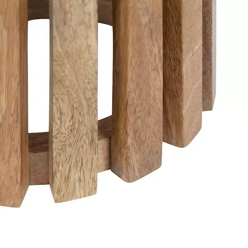 Tavolino rotondo in legno Kate and Laurel Paynter