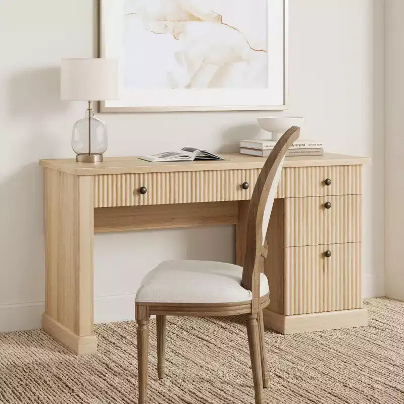 GustoWave Mobile Ufficio Scanalato, Scrivania Direzionale Moderna da 137 cm, Scrivania da Computer in Legno con Cassettiera e Cassetti