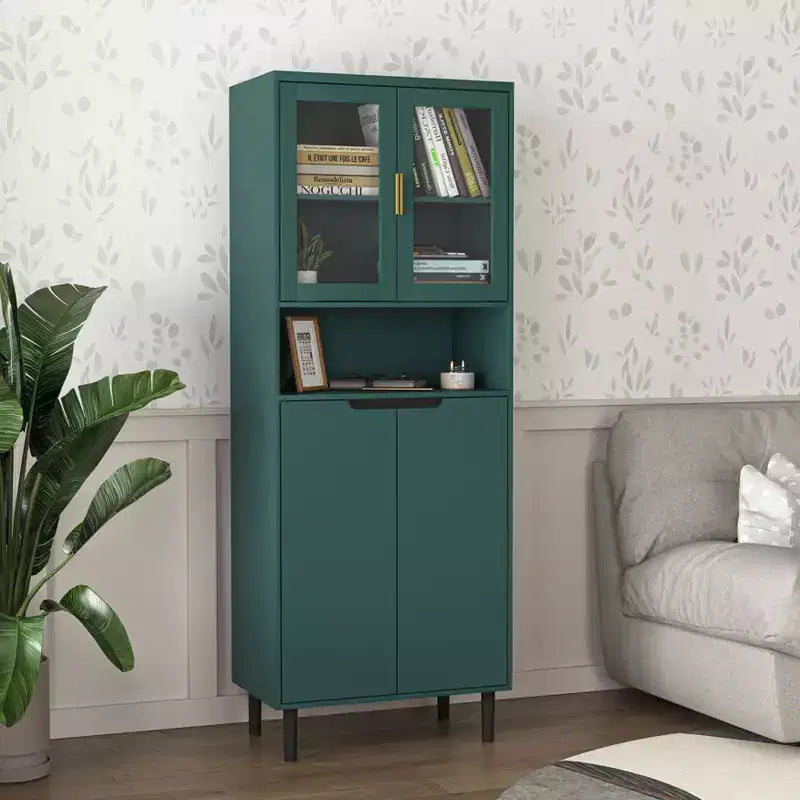Libreria alta Okak con ripiani regolabili, scaffale autoportante con 4 ante in vetro temperato, vetrina per soggiorno, ufficio, verde