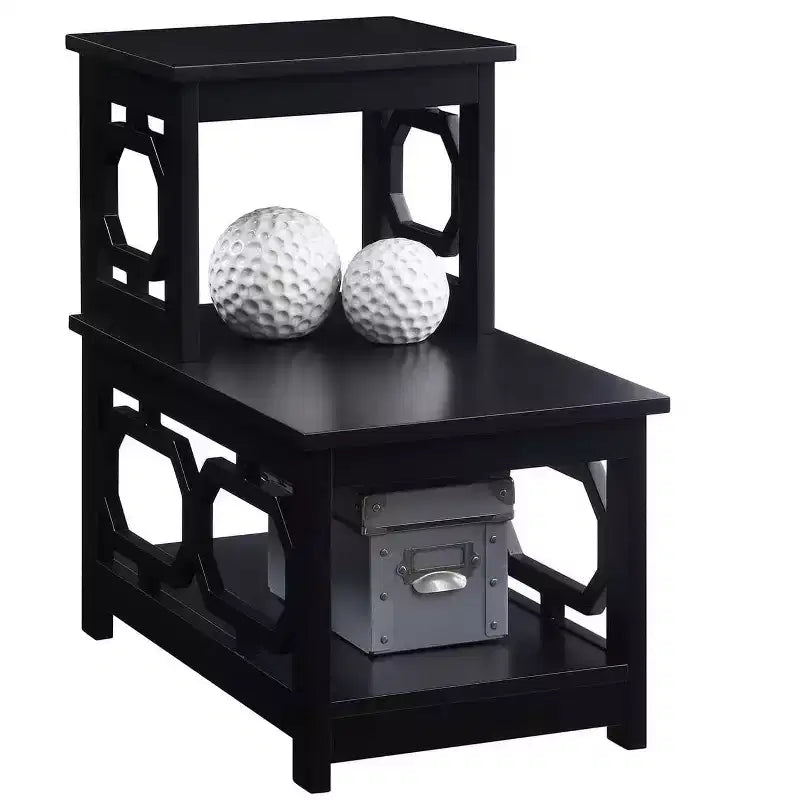 Tavolino da salotto HomeStock Belmont a 2 ripiani con design a L contemporaneo, ripiani portaoggetti a tre livelli per soggiorno o ufficio domestico