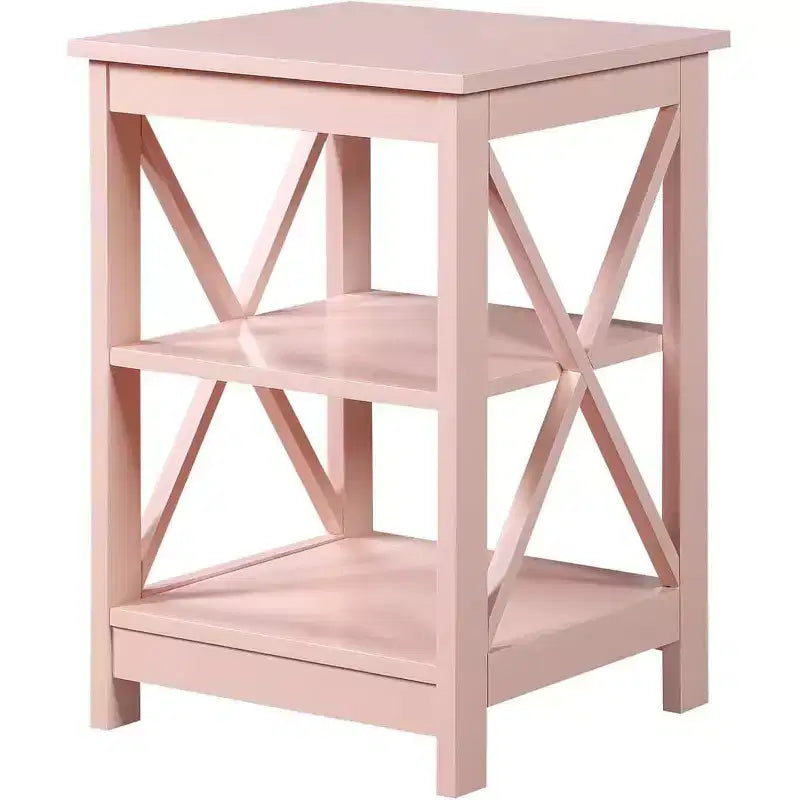 Tavolino da salotto HomeStock Belmont con tre ampi ripiani aperti e pannelli decorativi con struttura a X, elegante tavolino contenitore per l'arredamento del soggiorno