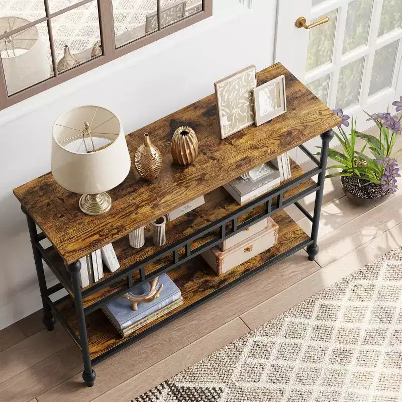 Consolle Industriale da 43 pollici a 3 Ripiani, Tavolo Stretto da Ingresso e Divano con Mensole, Design Salvaspazio per Corridoio, Soggiorno, Piccole Aree