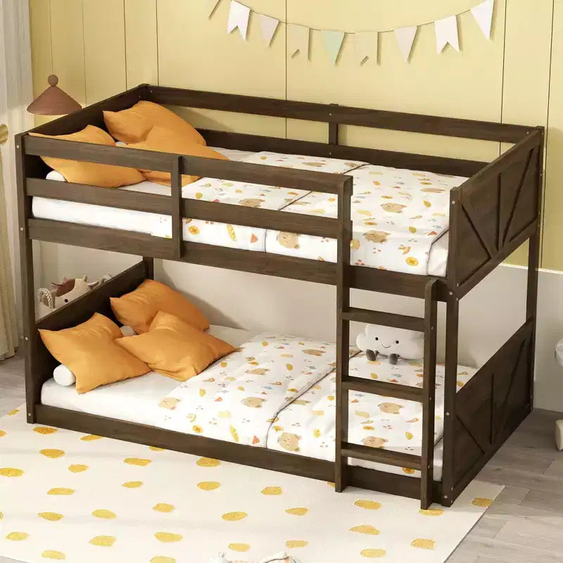 Okak Letto a Castello a Pavimento Twin over Twin con Struttura in Legno di Gomma, Letti a Castello per Bambini con Testiera e Pediera a Pannelli, Strutture Letto per Camera da Letto