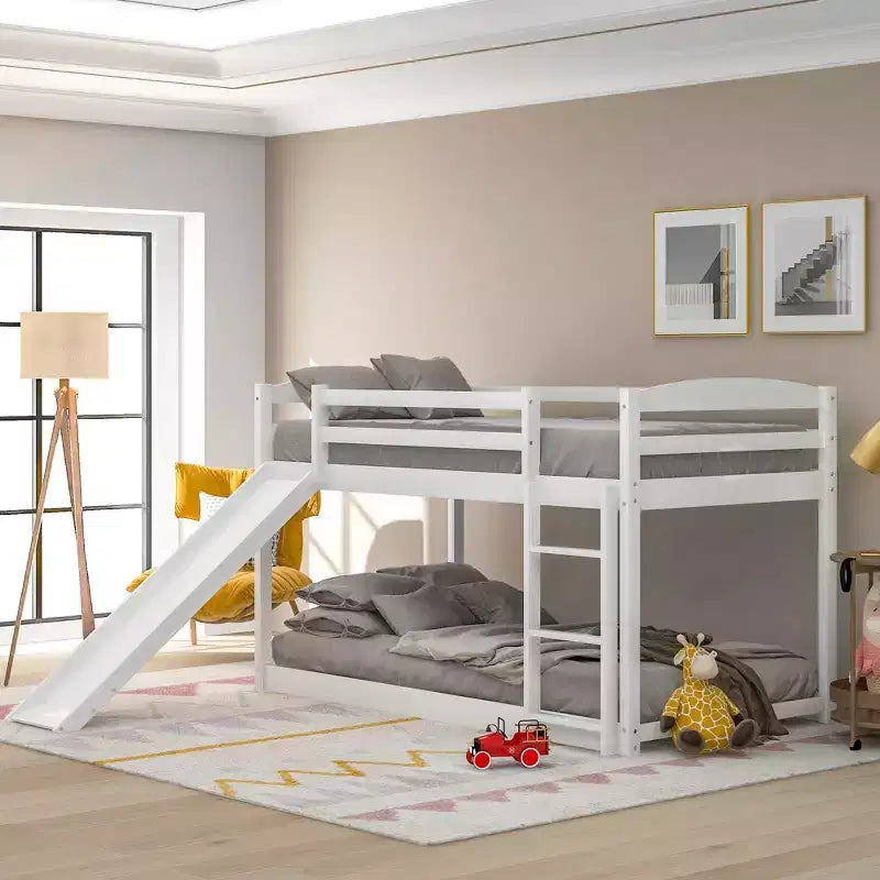 Letto a castello basso con scivolo, letto a castello singolo su singolo con scivolo e scaletta convertibili, struttura letto a castello a pavimento per bambini