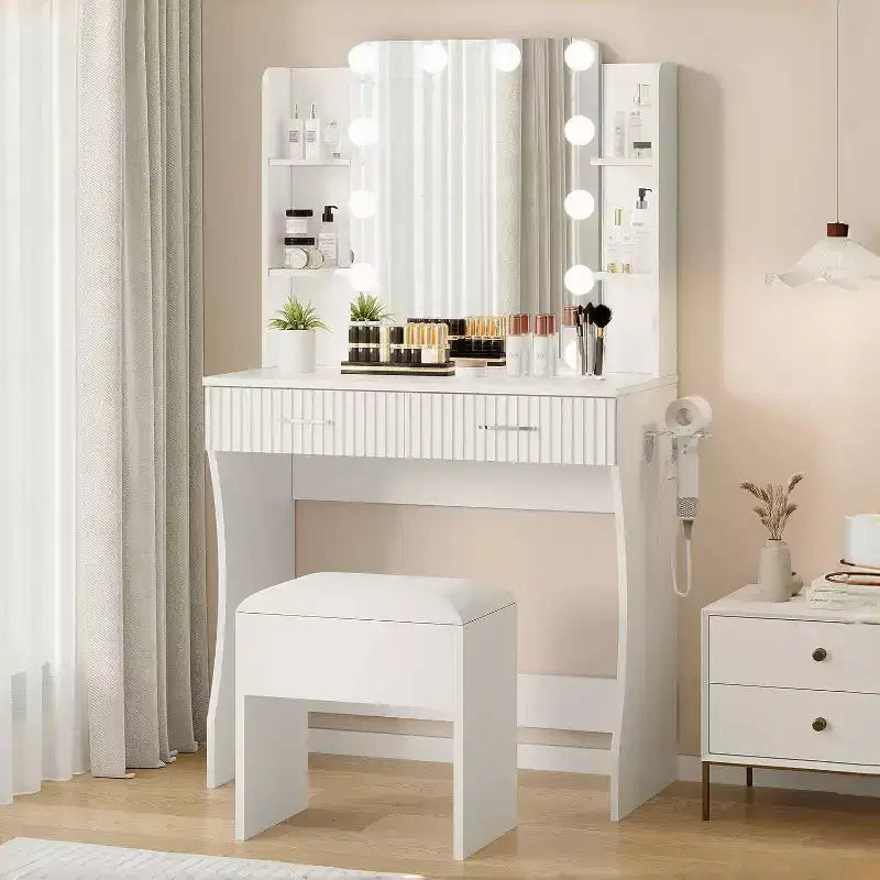 Tavolo da trucco con specchio e 12 luci LED, toeletta bianca con presa di corrente, moderno mobile da trucco per camera da letto