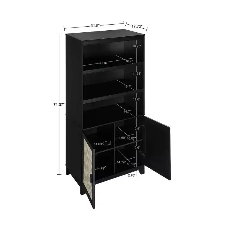 Libreria GDFStudio Lismore moderna in canna e legno con ante ammortizzate e ripiani regolabili