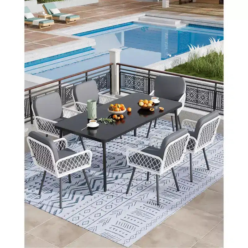 4 Sedie da giardino con struttura in metallo nero, rattan intrecciato a mano bianco e cuscini per giardino, balcone, patio, cortile