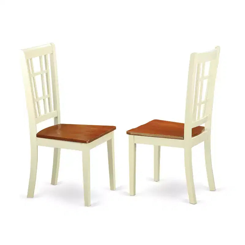 Set tavolo da pranzo HomeStock 3 pezzi con piano in legno massello con finitura color latte e ciliegio