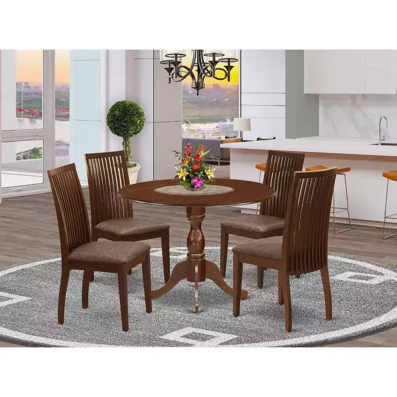 Tavolo da pranzo HomeStock 5 pezzi, piano in legno massello finitura mogano con 4 sedie