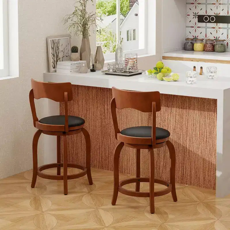 Costway Set di 4 Sgabelli da Bar Girevoli 24" con Telaio in Legno di Gomma, Seduta Imbottita e Poggiapiedi