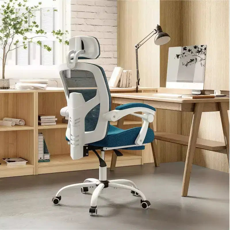 TUYOHW Sedia da Ufficio Ergonomica con Poggiapiedi, Sedia da Scrivania Alta con Schienale in Rete, Poggiatesta e Supporto Lombare Regolabili per Ufficio Domestico, Capacità 125 kg