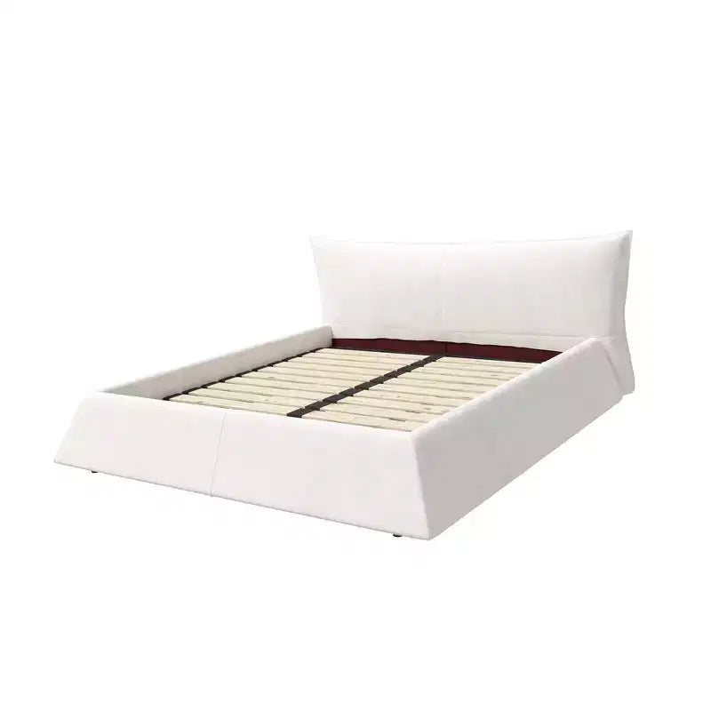 Letto a piattaforma imbottito king size Whisen, struttura in metallo e legno massello con testiera in velluto dalla forma speciale