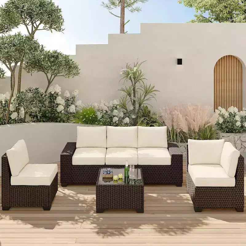 COZONY Set da Esterno 6 Pezzi, Divano Sezionale in Rattan Resistente alle Intemperie con Tavolino in Vetro e Cuscini per Giardino e Prato