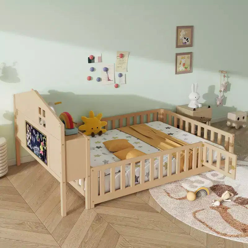 Bellemave Letto a pavimento completo Montessori con libreria e lavagna, letto a piattaforma in legno massello con sponde e testiera contenitore per bambini e ragazzi
