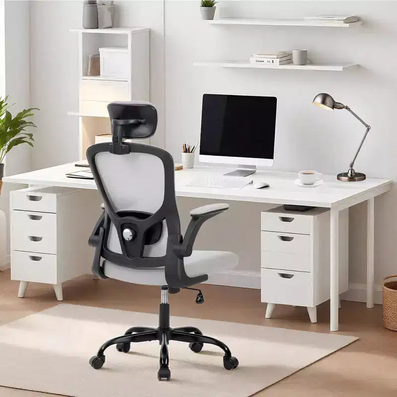 Sedia da Ufficio Ergonomica Premium in Rete Grigia - Poggiatesta Regolabile e Schienale Reclinabile, Girevole a 360° - Ruote Silenziose, Delicata sulla Pelle e Durevole