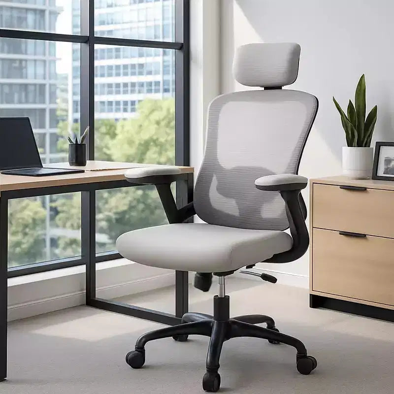 Sedia da Ufficio Ergonomica Premium in Rete Grigia - Poggiatesta Regolabile e Schienale Reclinabile, Girevole a 360° - Ruote Silenziose, Delicata sulla Pelle e Durevole